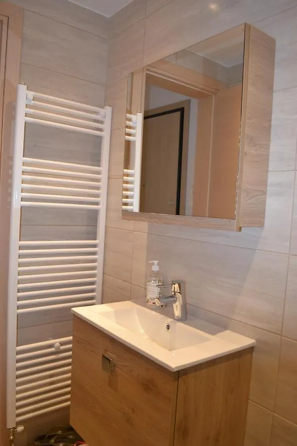 Kalamaria Brand New 2 Bedroom Apartment Thessaloníki