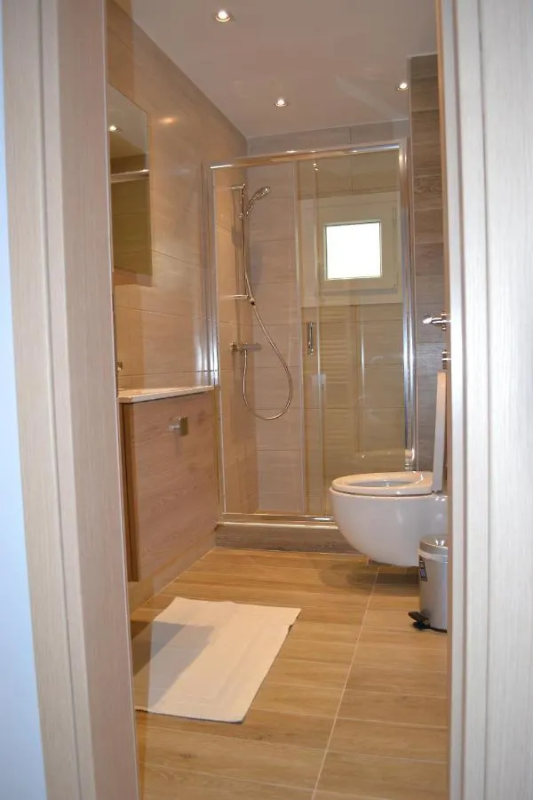 Kalamaria Brand New 2 Bedroom Apartment Thessaloníki Grekland