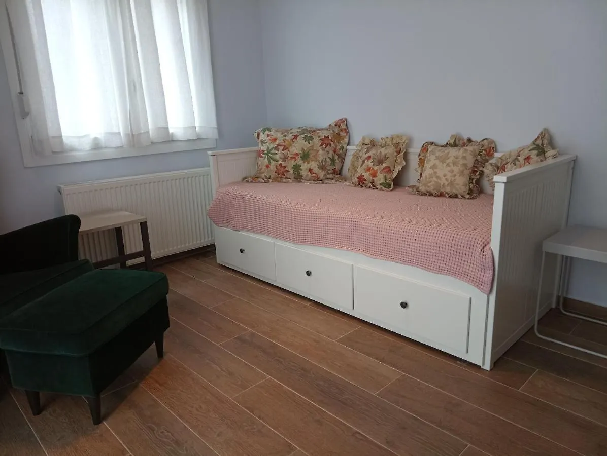 Kalamaria Brand New 2 Bedroom Apartment Thessaloníki